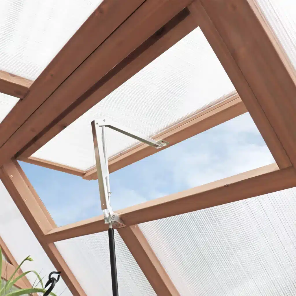 Yardistry Wooden Greenhouse 6.7 ft x 7.8 ft (2.06 m x 2.38 m), Meridian Series 100% premium Cedar (Cunninghamia Lanceolata) yardistrydirect.co.uk 10